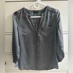 The Limited Black and White V Neck Front Roll Tab Sleeve Vintage Blouse Top XS